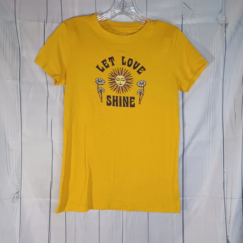 Aeropostale let love shine classic crew sun t-shirt